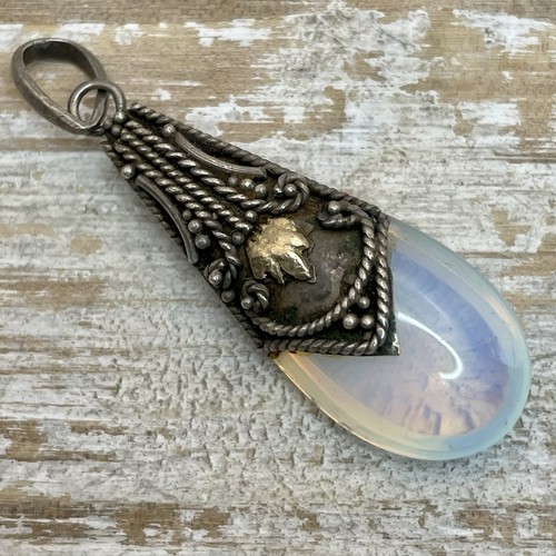 Teardrop moonstone pendant - teardrop,